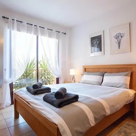 Stunning 4 Bed Duplex In Calahonda With Sea Views Appartamento *