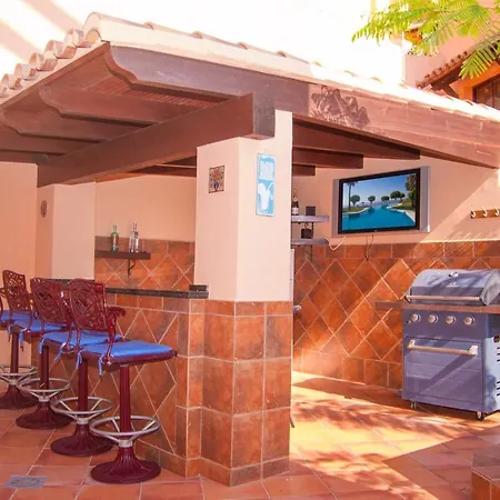 Stunning 4 Bed Duplex In Calahonda With Sea Views Marbella