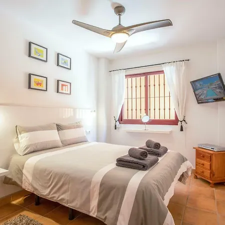 Stunning 4 Bed Duplex In Calahonda With Sea Views Marbella